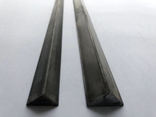 Membro da barra de forma triangular de aço estrutural de carbono Chamfer Q235 para concreto pré-moldado