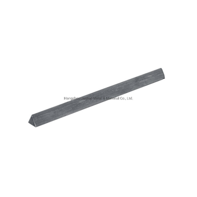 Formação de um triângulo de aço desenhado a frio para betão pré-moldado de 20 mm x 20 mm feito de Q235