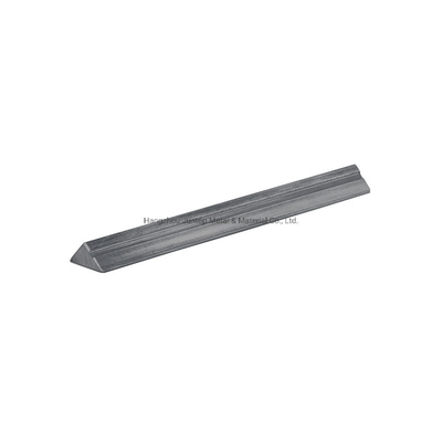 Formação de um triângulo de aço desenhado a frio para betão pré-moldado de 20 mm x 20 mm feito de Q235