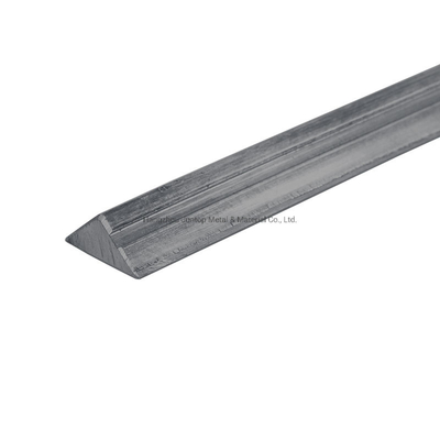 Formação de um triângulo de aço desenhado a frio para betão pré-moldado de 20 mm x 20 mm feito de Q235
