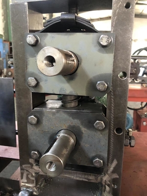 Máquina de rectificação e corte automática de aço com rebarras de 5-12 mm