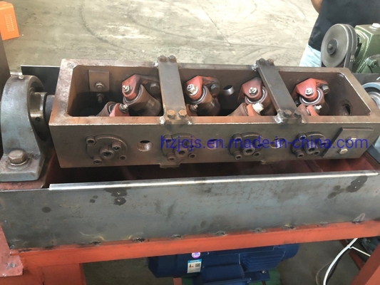 Máquina rotativa de endireitamento e corte para bobinas de aço de 5 a 12 mm a tensão de 380 V
