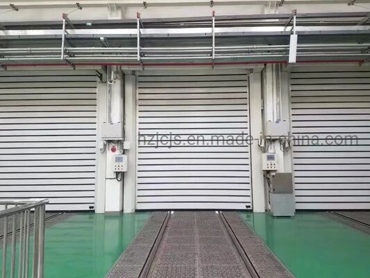 Porta de Enrolar Corta-Fogo com Proteção IP55 e Tamanho Personalizado para Uso Industrial